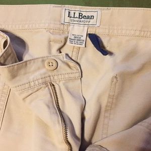 LL Bean Standard Fit Cargo Pants 38x32